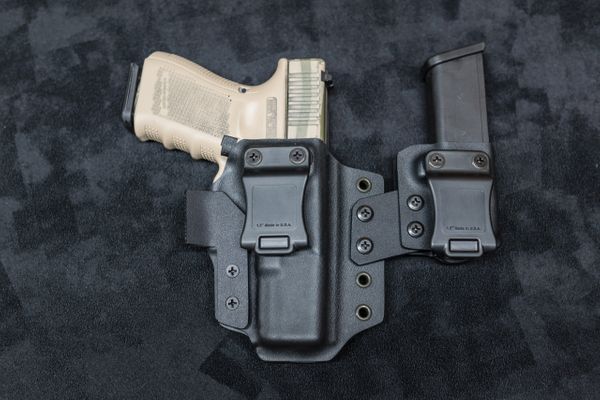 The different types of holsters that are used