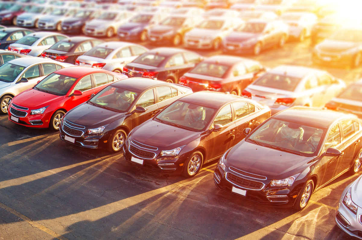 Contact the reliable used car dealer in Santa Maria 