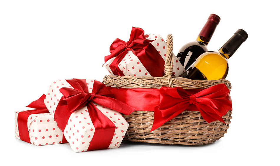 Wedding Gift Baskets in Toronto: Top 4 Reasons to Gift Wedding Baskets 